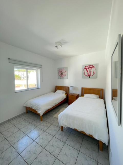 Linha D Agua - Ap Apartment Salema Luaran gambar