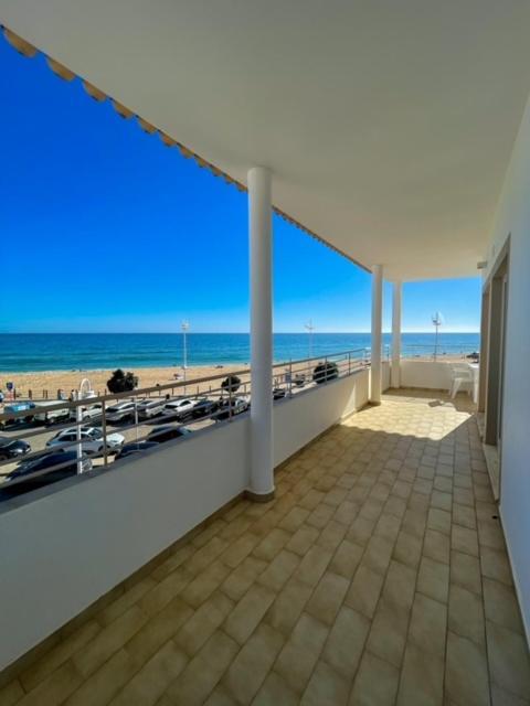 Linha D Agua - Ap Apartment Salema Luaran gambar