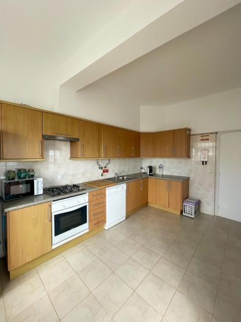 Linha D Agua - Ap Apartment Salema Luaran gambar